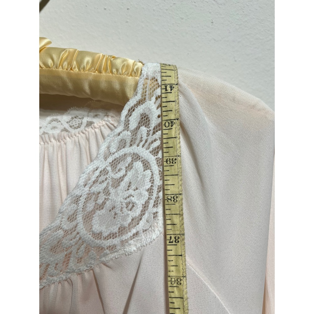 Vintage Miss Elaine 1970s Pink Lace Nightgown Button Front ILGWU Made in USA - Picture 10 of 10